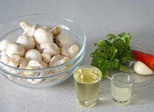 Шампиньоны Пикантные.  Закуска из грибов - что может быть проще? 01