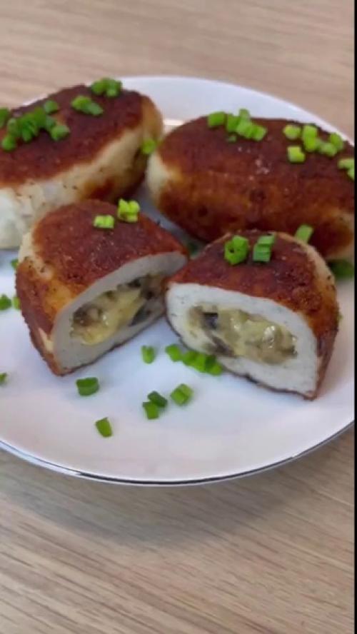 Очень аппетитные и нежные котлетки.