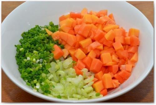 Куриный салат с виноградом. 01