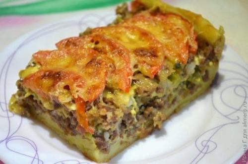 Открытый мясной пирог.