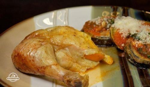 Курица запечённая с апельсинами.