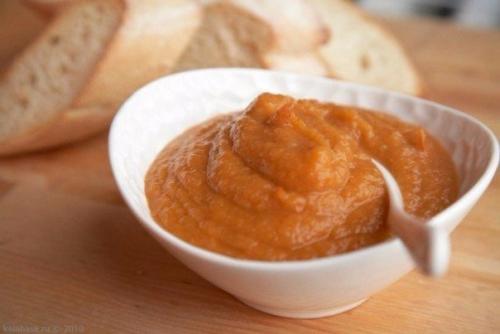 Рецепт кабачковой икры из советской книги.