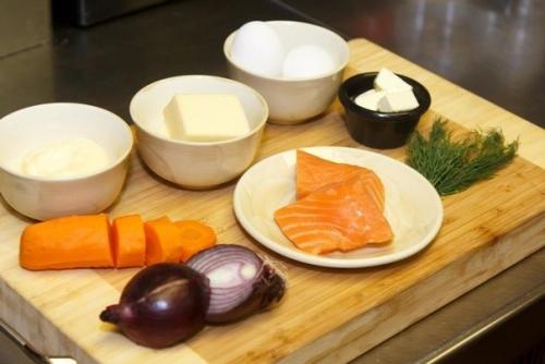 Новогодний салат Мимоза. 01