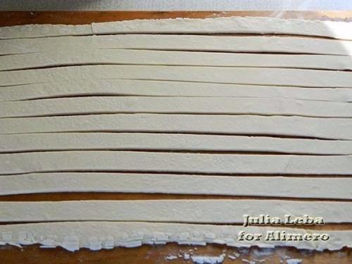 Слоеные трубочки с кремом? 02 Слоеные трубочки с кремом? 02