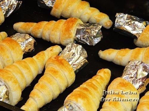 Слоеные трубочки с кремом? 06 Слоеные трубочки с кремом? 06