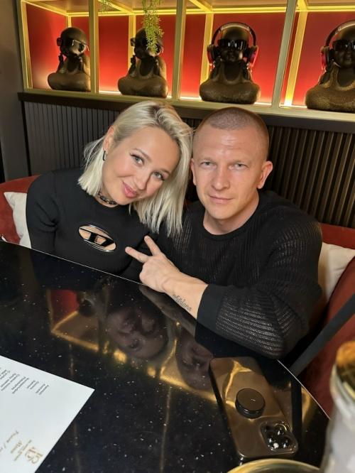 Клава кока лейбл Black Star покинула! 01