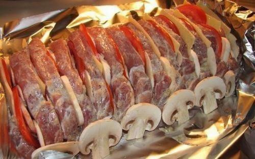 Мясная гармошка.  Ингредиенты: