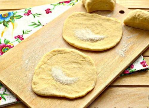 Сладкие булочки на сковороде. 03