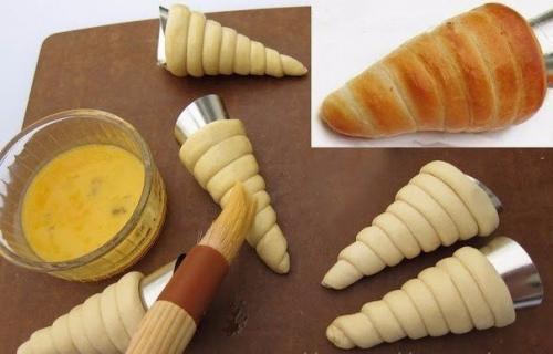 Шедевр из слоеного теста. Салат в "Морковках" из слоеного теста.