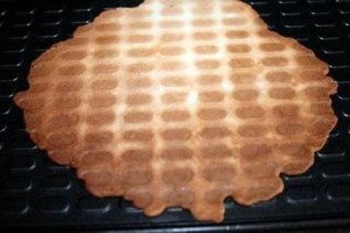 Вафли.  Ингредиенты:  - Масло сливочное 200 гр. 02