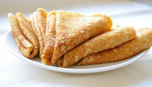 Тонкие блинчики.  Ингредиенты: