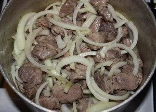 Мясо, тушеное с шампиньонами и сладким перцем. 05