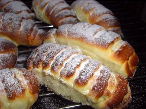 Булочки Крем - де - Паризьен. 01 Булочки Крем - де - Паризьен. 01