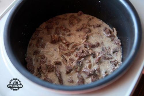 Бефстроганов.  Ингредиенты:  На 4-6 порций. 08