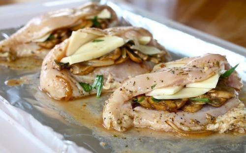 Курица фаршированная грибами и сыром. 02