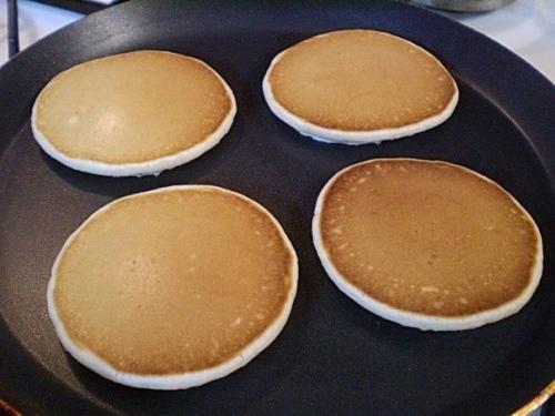 Любимые панкейки на молоке. 05