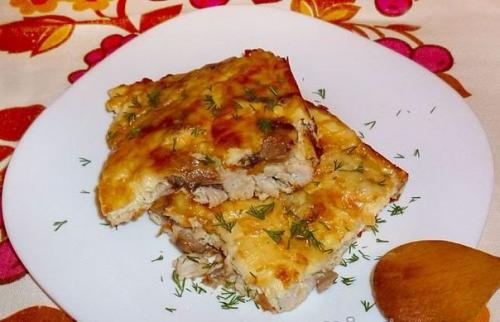 Румяная ароматная сырная корочка и нежная курочка с грибами внутри!