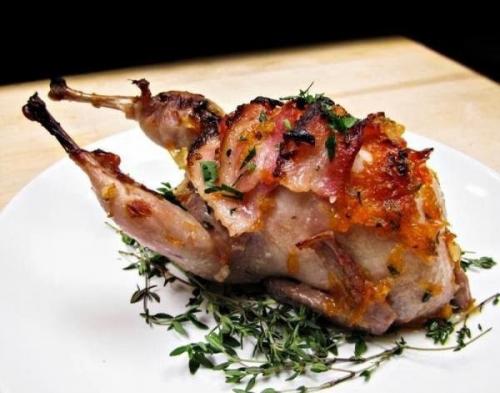 Фаршированные перепела в духовке.