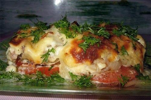 Свинина под соусом.