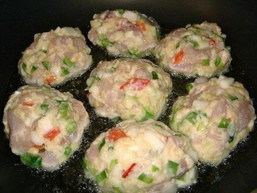 Очень вкусные и полезные котлеты из куриного мяса с овощами и сыром? 02