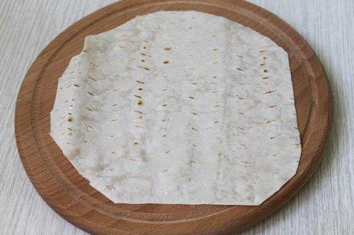 Эконом пицца на лаваше. 02