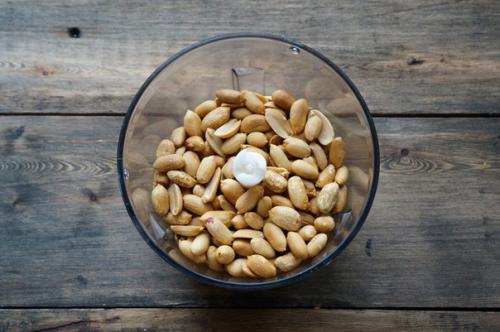 Арахисовая паста?   Ингредиенты: 04