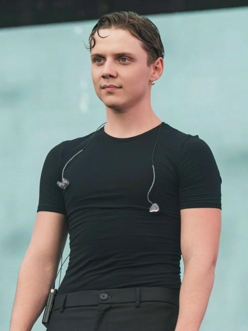 Ваня дмитриенко намерен превзойти результат егора крида. 01