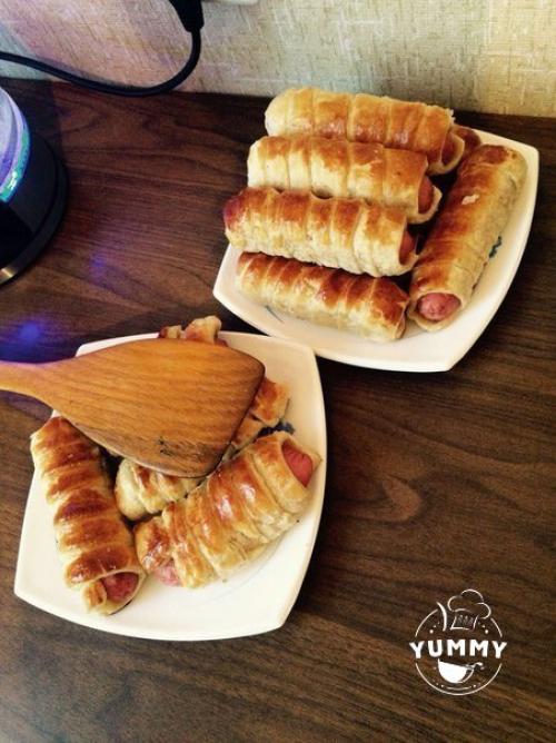 Вкусные сосиски в тесте.