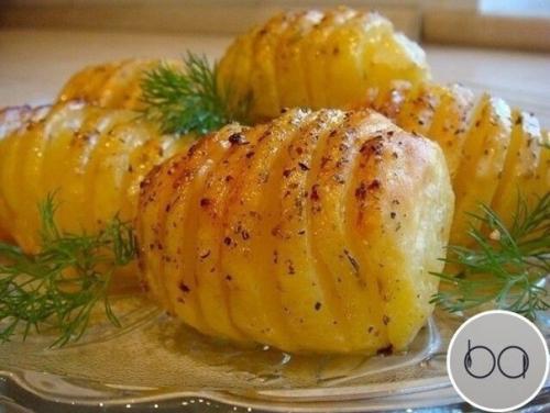 Очень вкусная картошечка!