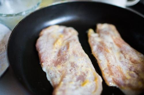 Пушистые отбивные.  Забирайте к себе? 03