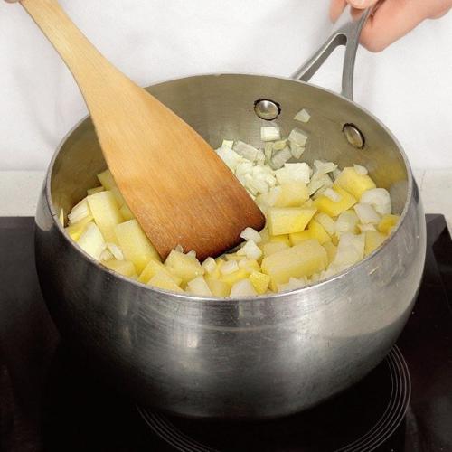 Суп - пюре из цветной капусты с сырными шариками. 02