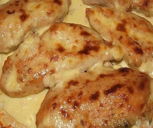 Куриная грудка запеченная в кефире - настоящая вкуснятина!