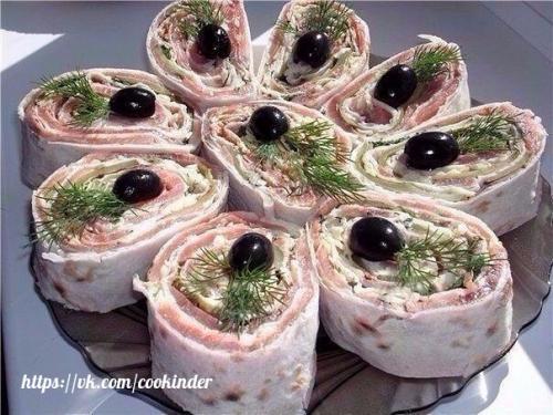 13 начинок для лавашных рулетов на любой вкус. 13 начинок для лавашных рулетов на любой вкус.