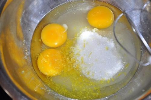 Бискотти.   Бискотти - это знаменитая итальянская сладость, которую очень легко приготовить в домашних условиях. 02