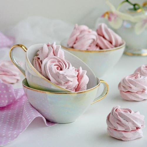 Малиновый зефир.  Рецепт?