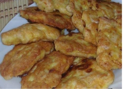Куриные котлетки с плавленными сырками.