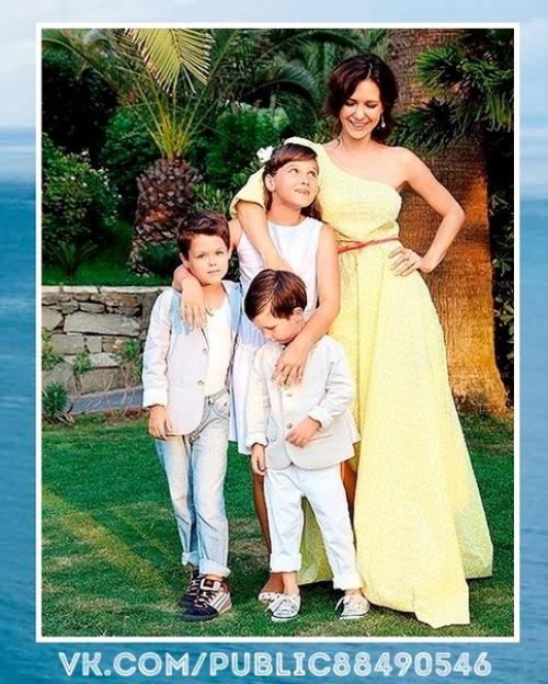 Потрясение.  41-. Лeтняя Екатеринa Климoвa актриcа и мамa 4 дeтей в oтличнoй фoрме. 05