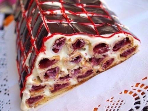 Вишневая начинка для торта. Тортики с вишнёвой начинкой: топ - 9 самых вкусных.