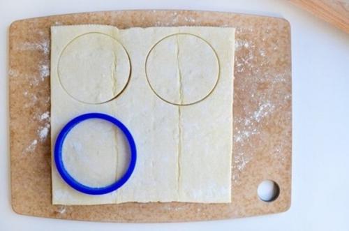 9 привычек людей, у которых идеальная чистота дома Заправляйте постель. С утра самое главное - заправить в постель. 01 9 привычек людей, у которых идеальная чистота дома Заправляйте постель. С утра самое главное - заправить в постель. 01