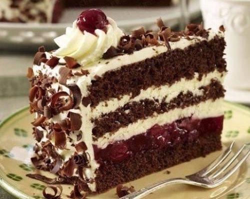 Вишневая начинка для торта. Тортики с вишнёвой начинкой: топ - 9 самых вкусных.