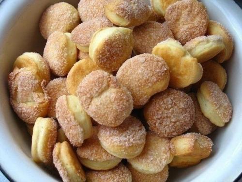 Быстрое печенье на сметане и маргарине: просто, вкусно, бюджетно и понравится всей семье! 

