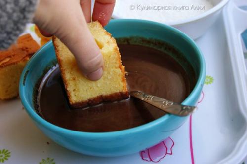 Нежное пирожное Lamington. 08