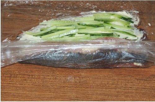 Вкуснейшая и оригинальная закуска из сельди. 
