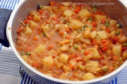 Биточки рыбные с овощным рагу ( как в д/саду). 09