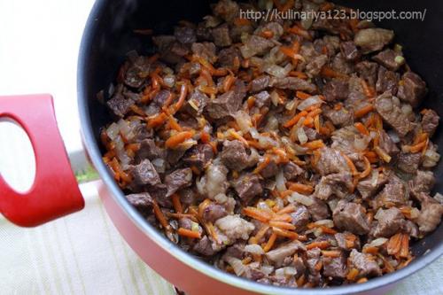 Картошечка, тушенная с мясом (как в д/садике). 03