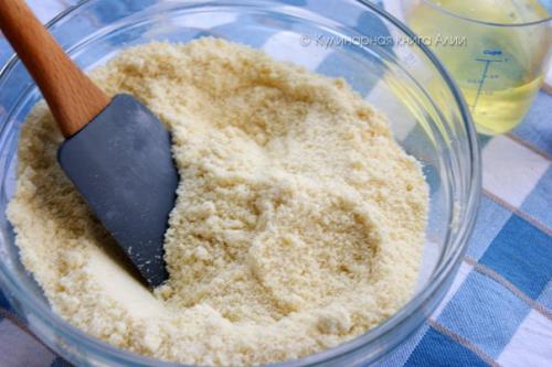 Миндальный кекс на белках. 01