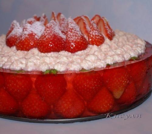 Клубнично - малиновый торт. 07