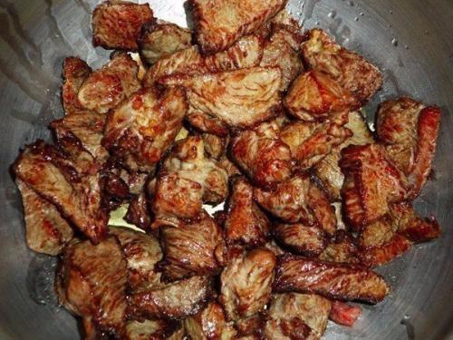 Азу по-татарски.  Ингредиенты: 02