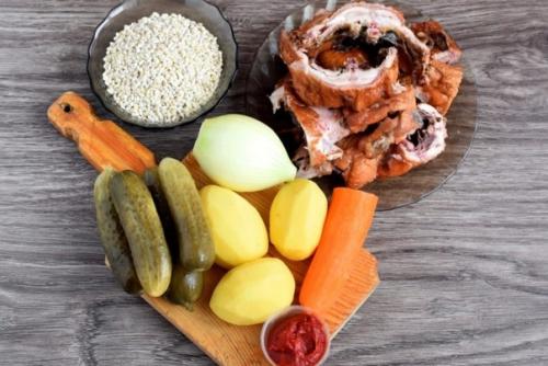 ДИЕТА НА НЕДЕЛЮ.  Первый день. 400. г гречки, запаренной на воде; 250 мл молока; 450 мл зеленого чая. 01