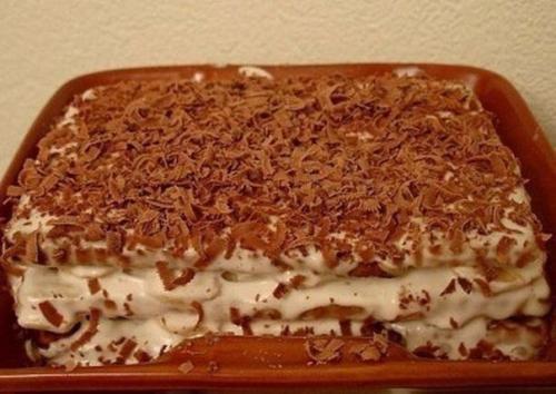 Торт из печенья с бананом на скорую руку.